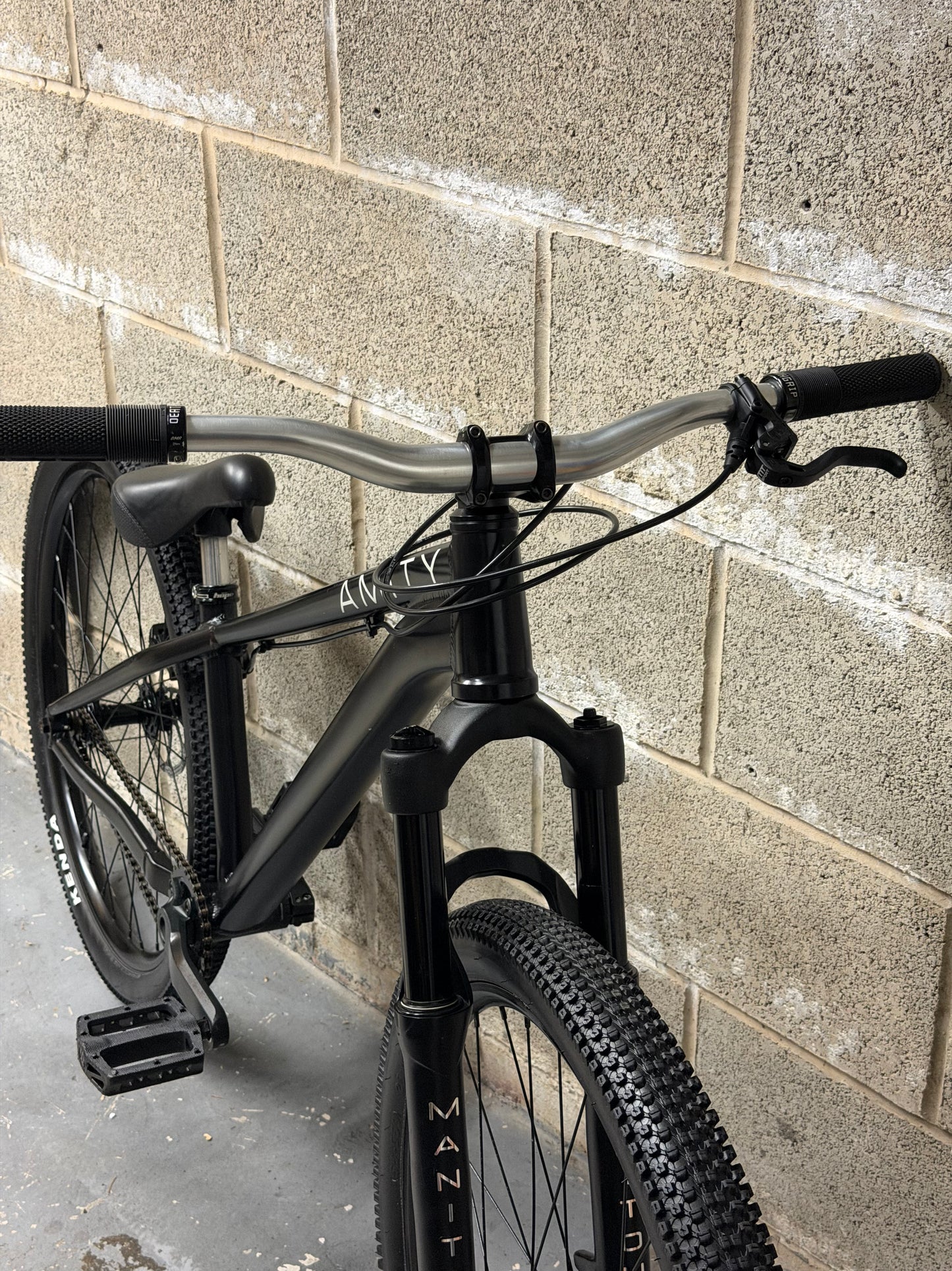 Custom Amity Dirt Jump Bike 26”