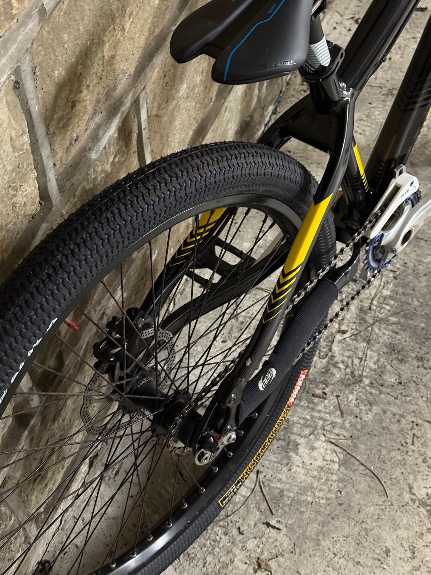 Custom Nukeproof Dirt Jump Bike 26' (RRP £2000)