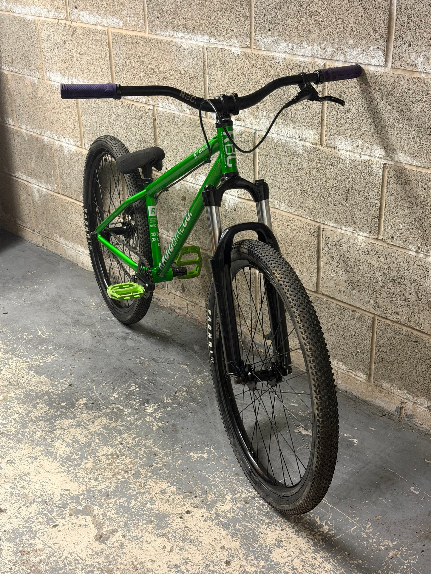 Custom Radio Asura Dirt Jump Bike 26”