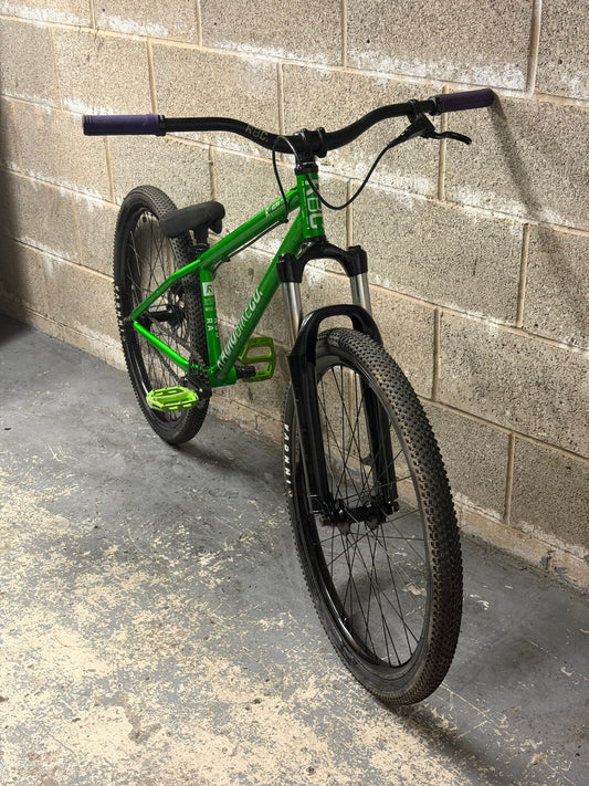 Custom Radio Asura Dirt Jump Bike 26”