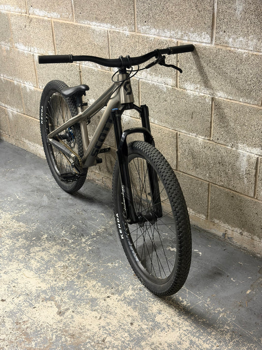 Custom Scott Voltage Dirt Jump Bike 26”