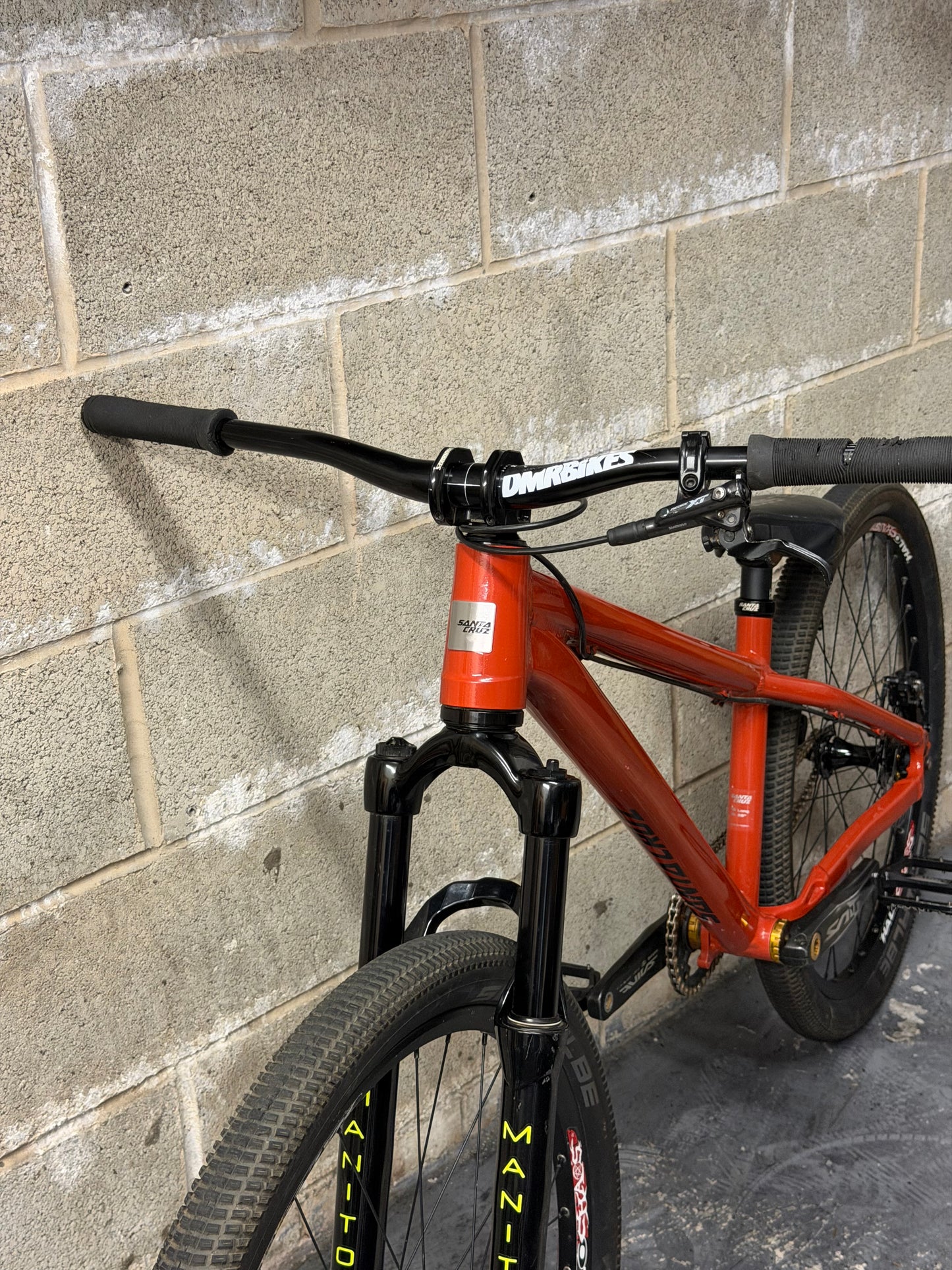 Custom Santa Cruz Jackal Dirt Jump Bike 26”