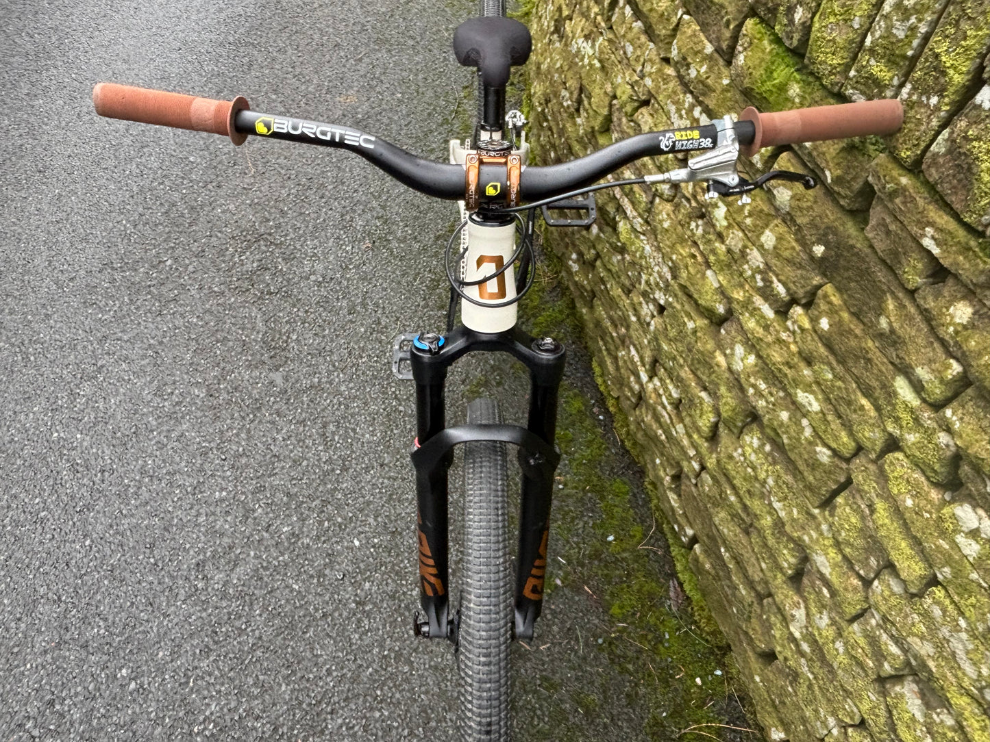 Airdrop Fade Dirt Jump Bike 26”