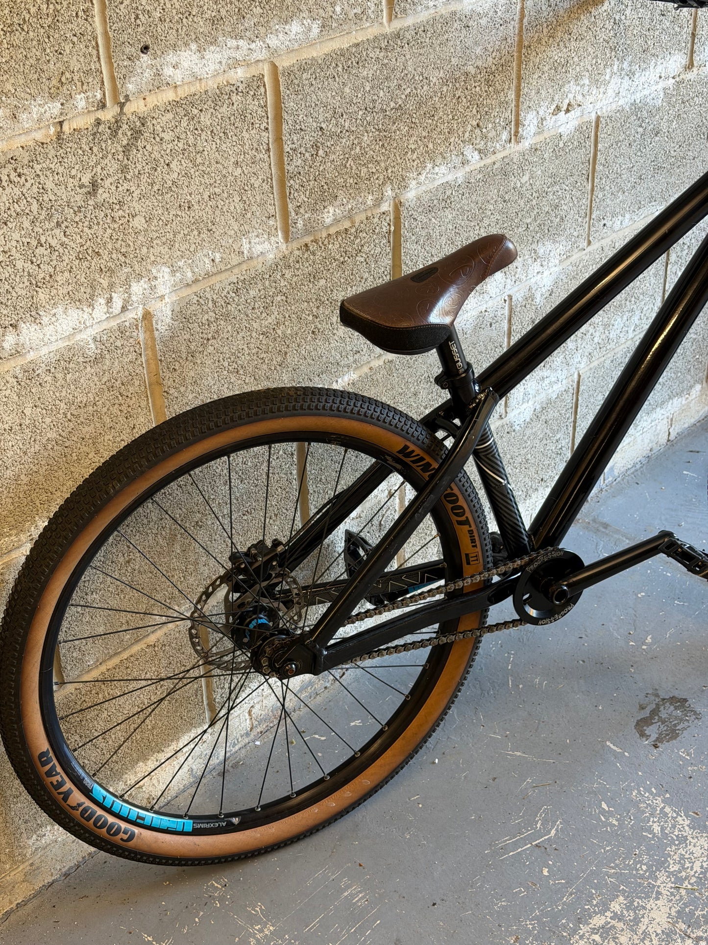 Custom Octane One Dirt Jump Bike 26”