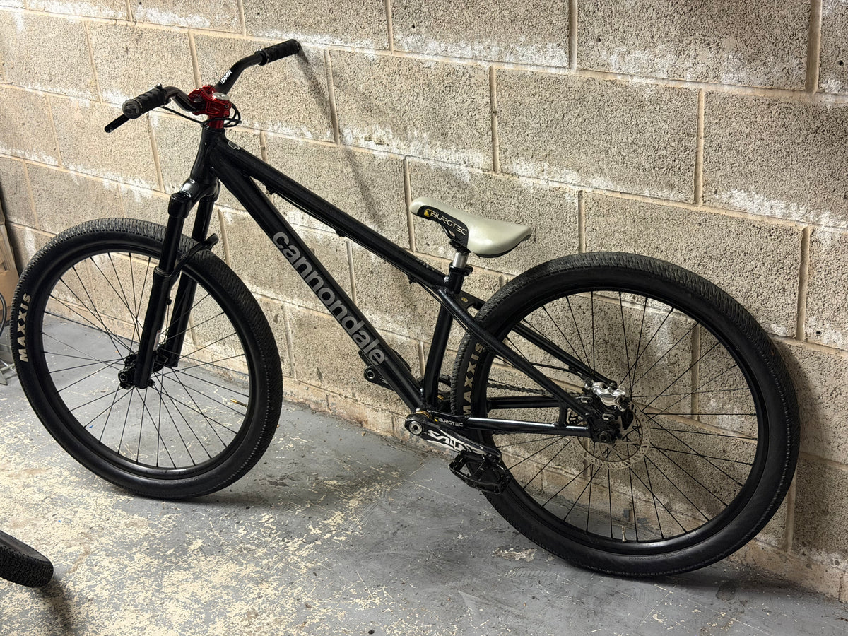 Custom Cannondale Dave Dirt Jump Bike 26”