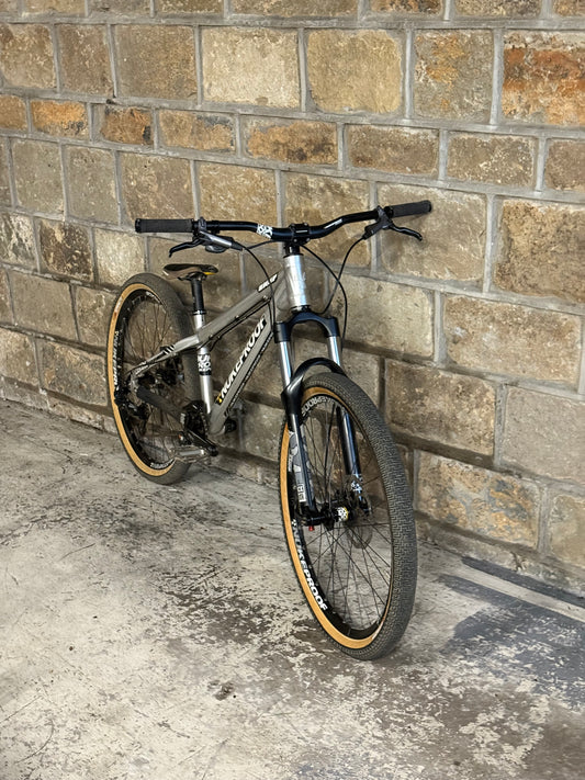 Custom Nukeproof Dirt Jump Bike 26”