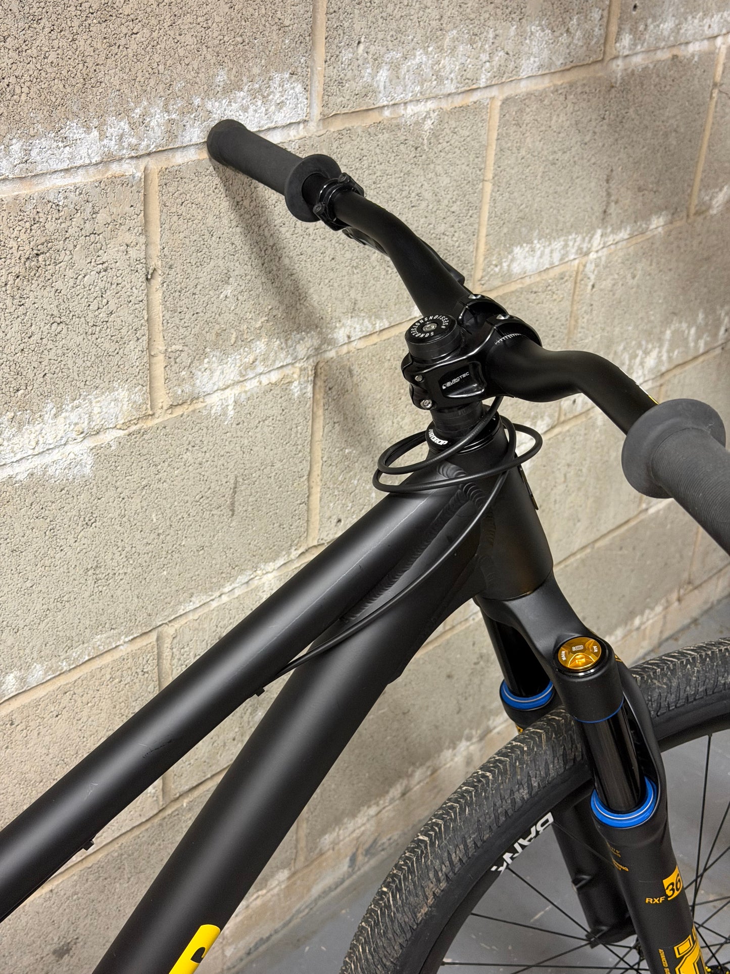 Airdrop Fade Works Dirt Jump Bike 26”