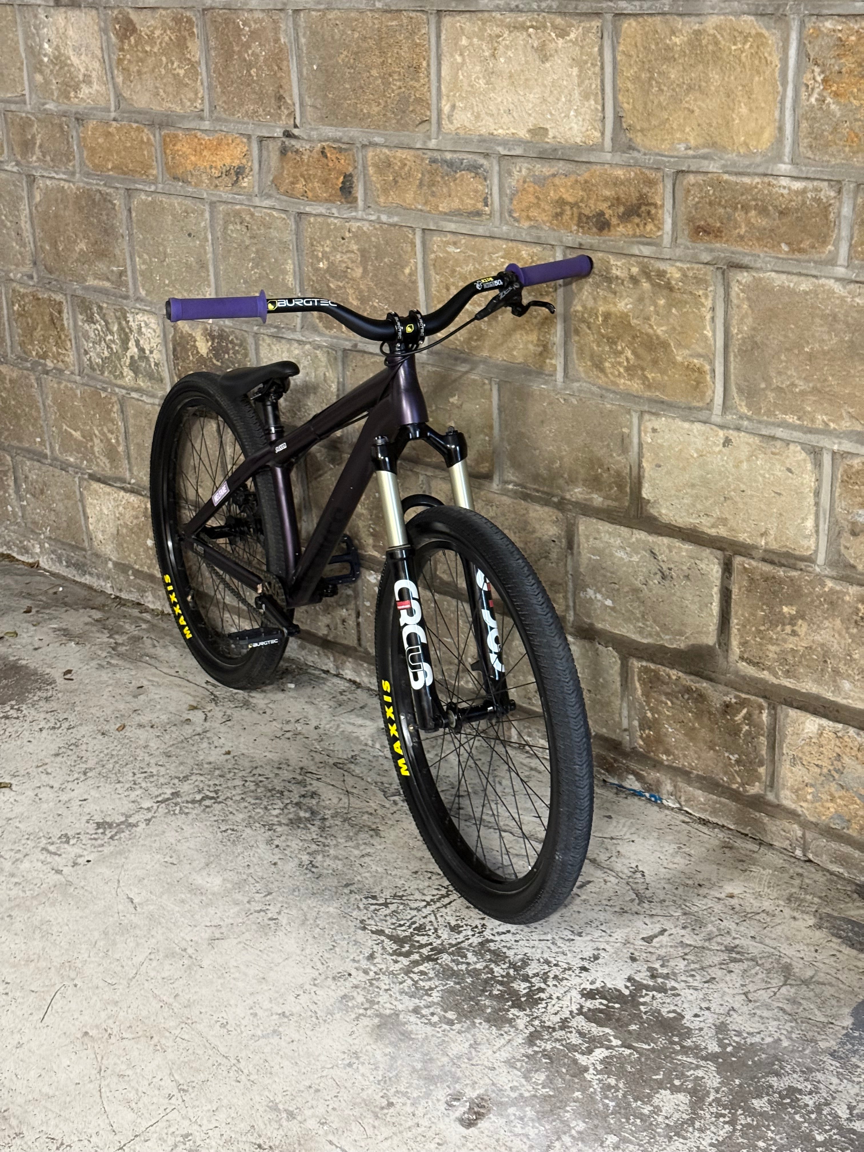 Custom NS Decade V2 Dirt Jump Bike 26” – CustomMTB.co.uk
