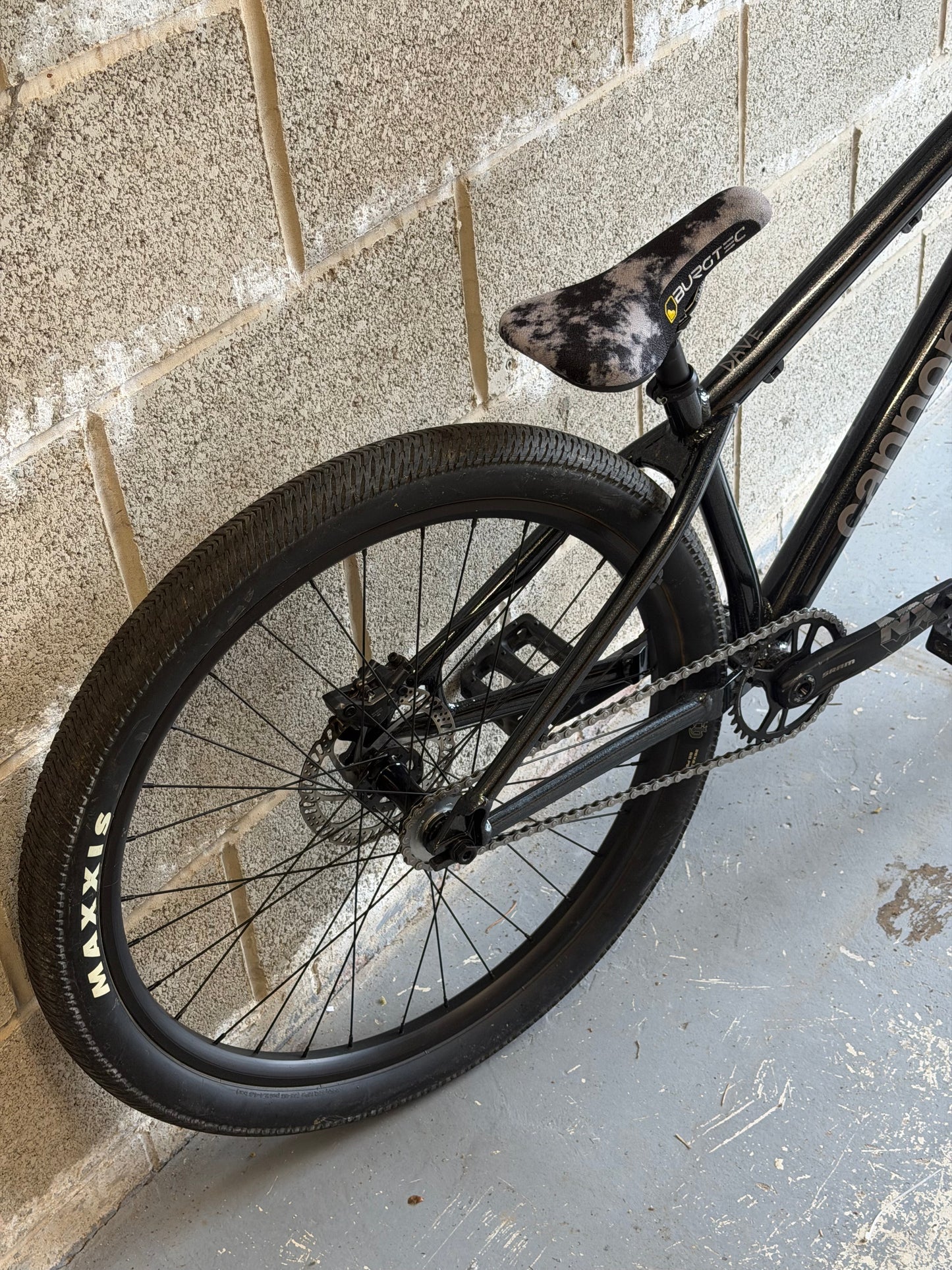 Custom Cannondale Dave Dirt Jump Bike 26”