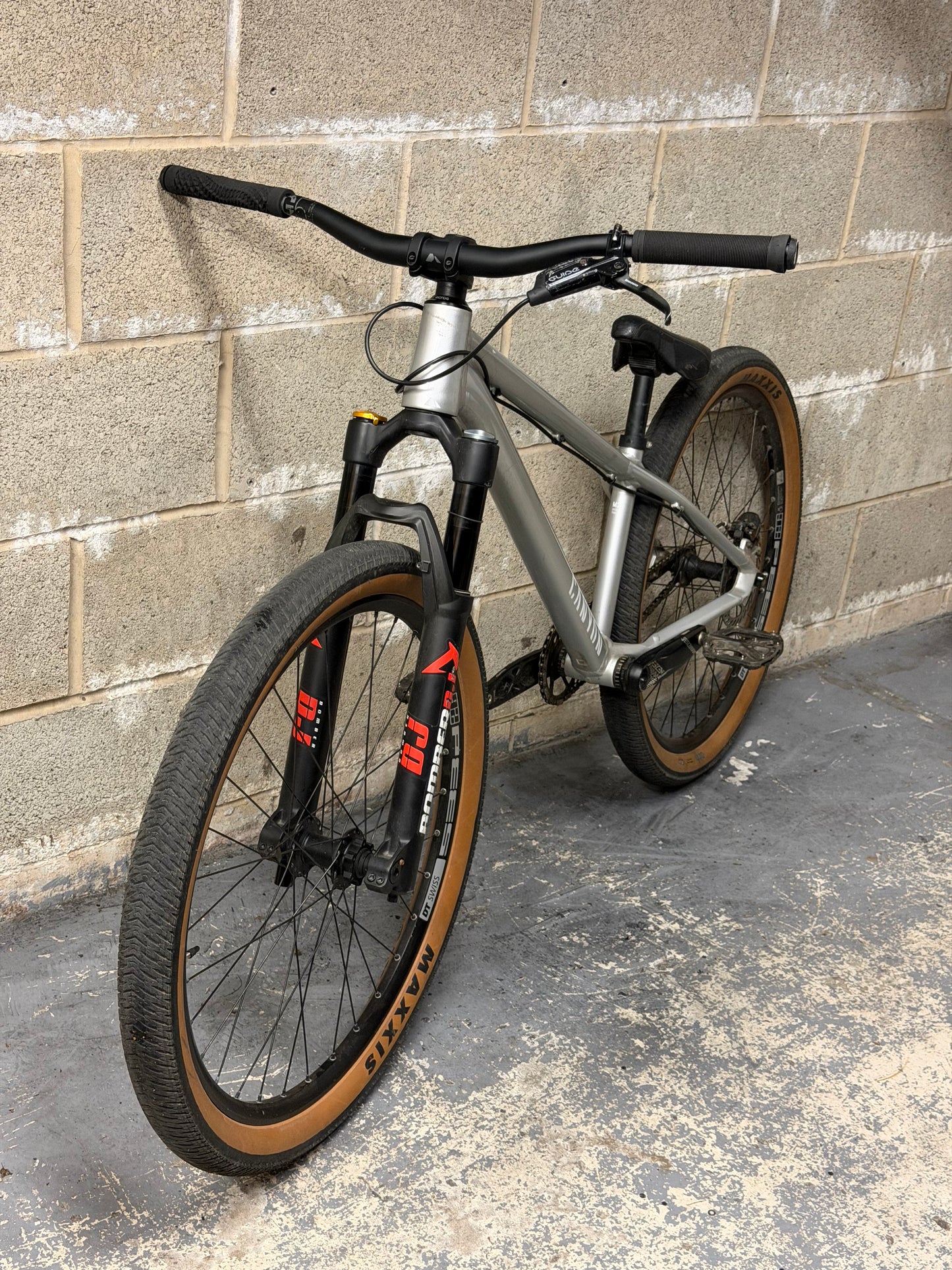 Custom Canyon Stitched 360 Dirt Jump Bike 26”
