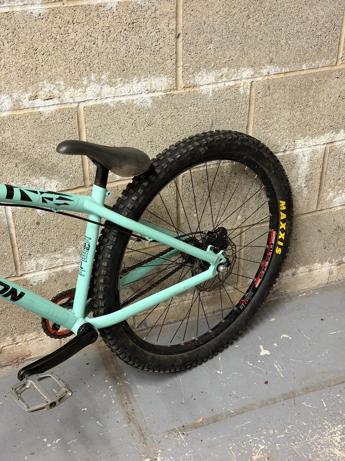 Transition PBJ Custom Dirt Jump Bike 26”