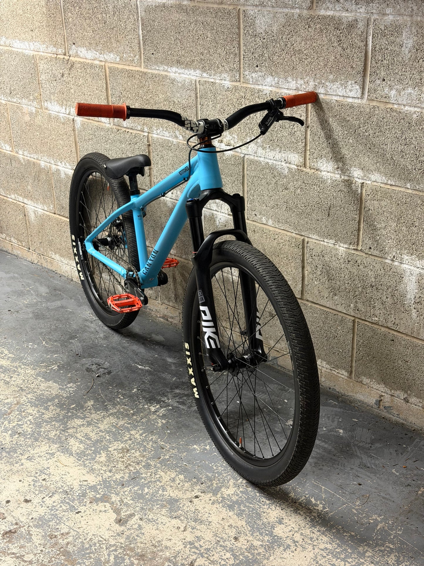 Custom Canyon Stitched 360 Dirt Jump Bike 26”