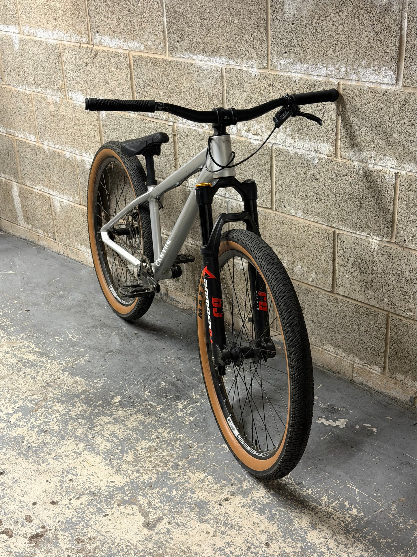 Custom Canyon Stitched 360 Dirt Jump Bike 26”