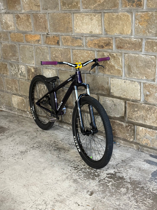 Custom Canyon Stitched Dirt Jump Bike 26”