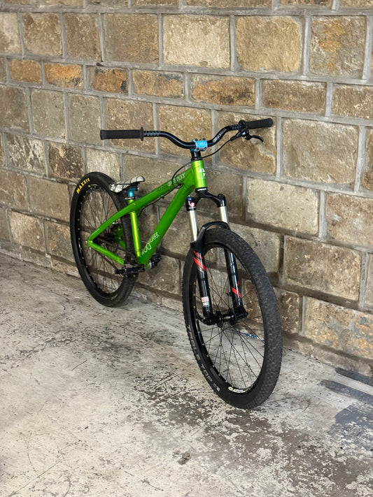 Custom Dartmoor Dirt Jump Bike 26”