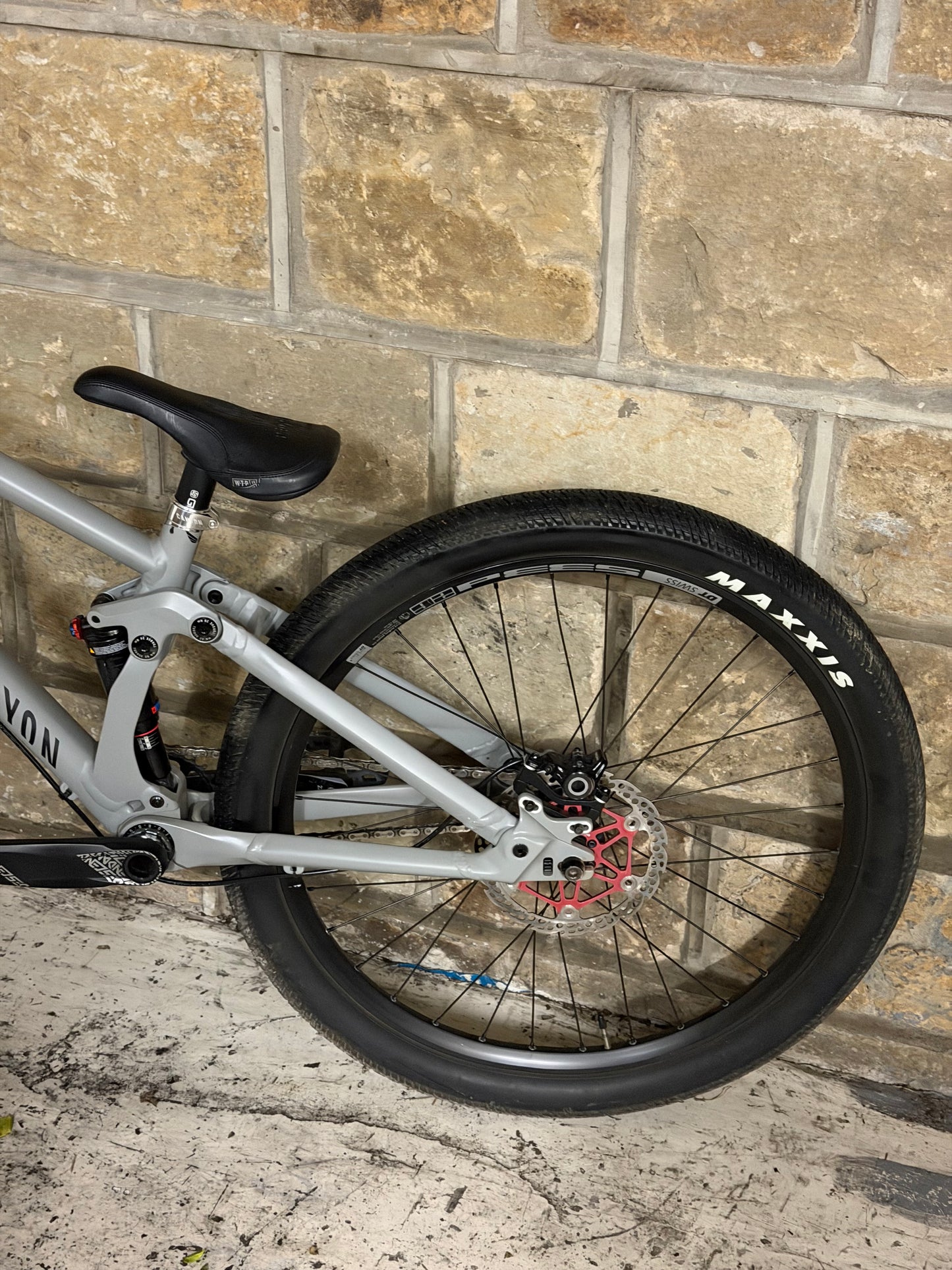 Custom Canyon Stitched 720 Slopestyle Dirt Jump Bike 26”