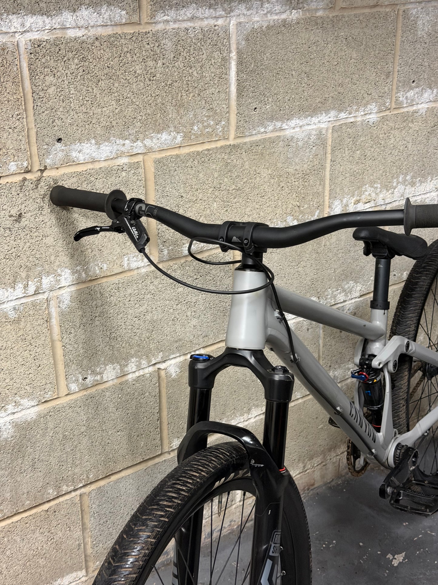 Custom Canyon Stitched 720 Slopestyle Dirt Jump Bike 26”